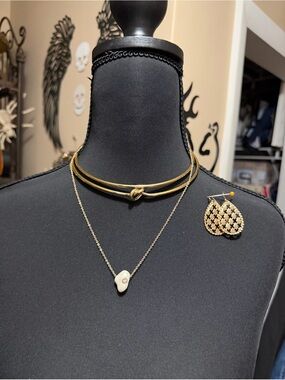 JEWELRY BUNDLE #20